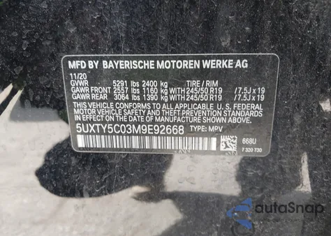 2021 BMW X3 xDrive30I z USA, uszkodzony, nr VIN 5UXTY5C03M9E92668